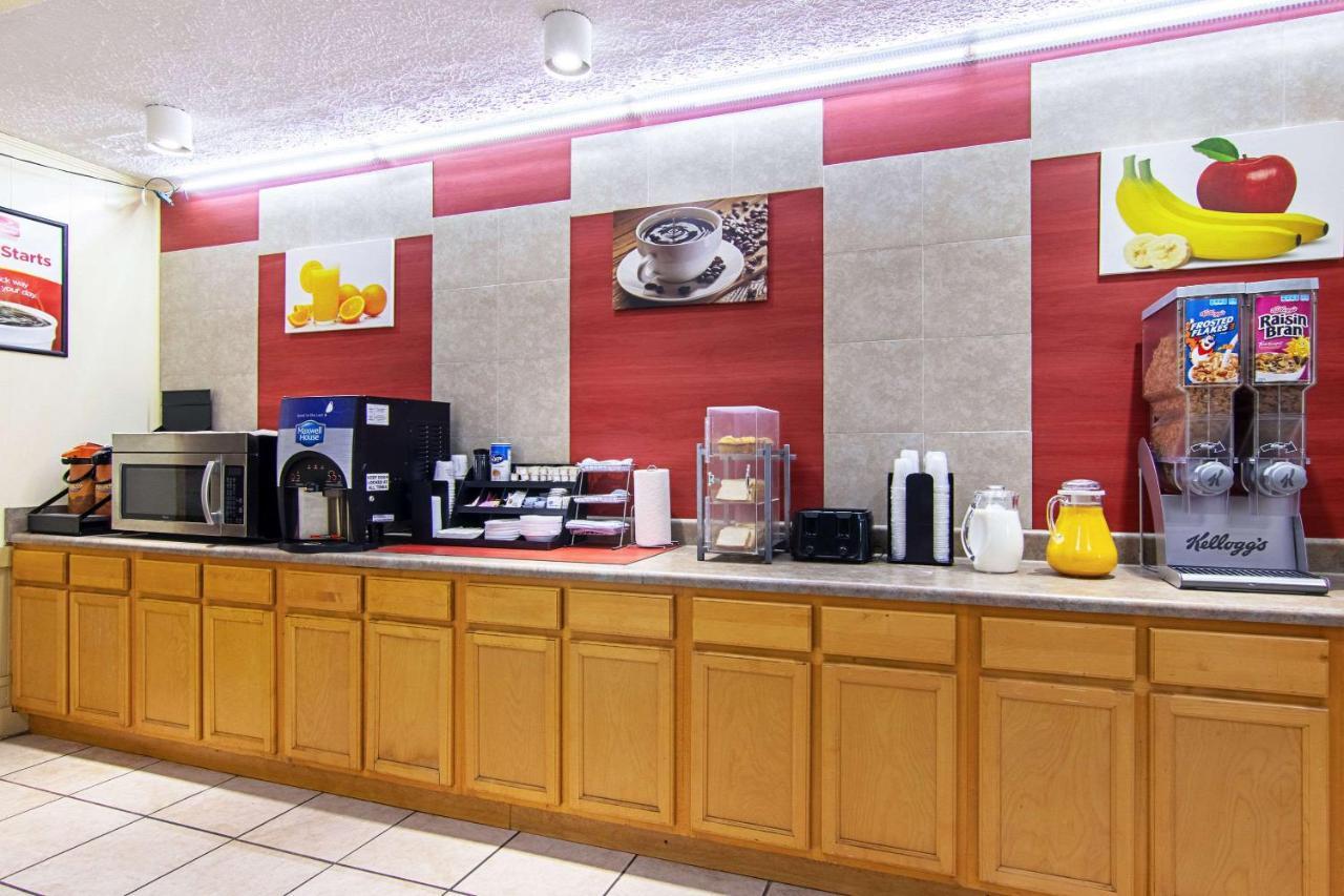 Red Roof Inn ラ・グレーンジ エクステリア 写真