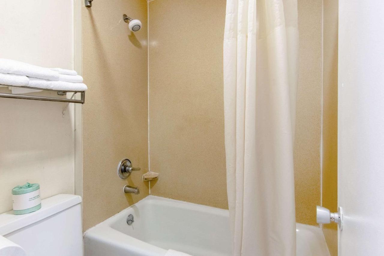 Red Roof Inn ラ・グレーンジ エクステリア 写真